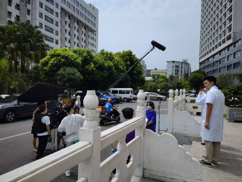 广安广告片拍摄公司低成本实现高规格制作的诀窍